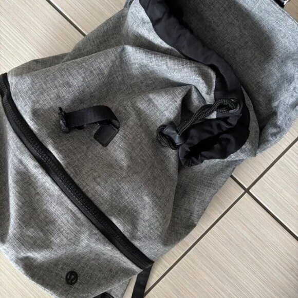 Lululemon Gray "Go Lightly Rucksack" - Picture 5 of 10